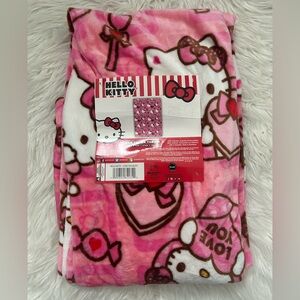 Hello Kitty Valentine Throw Blanket